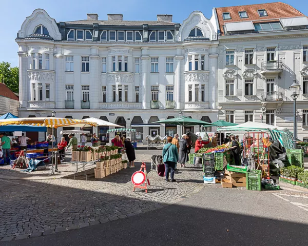 Graetzelmarkt Hietzing