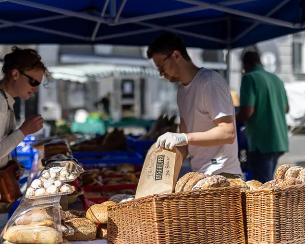 Graetzelmarkt Hietzing
